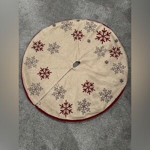 Christmas Tree Skirt